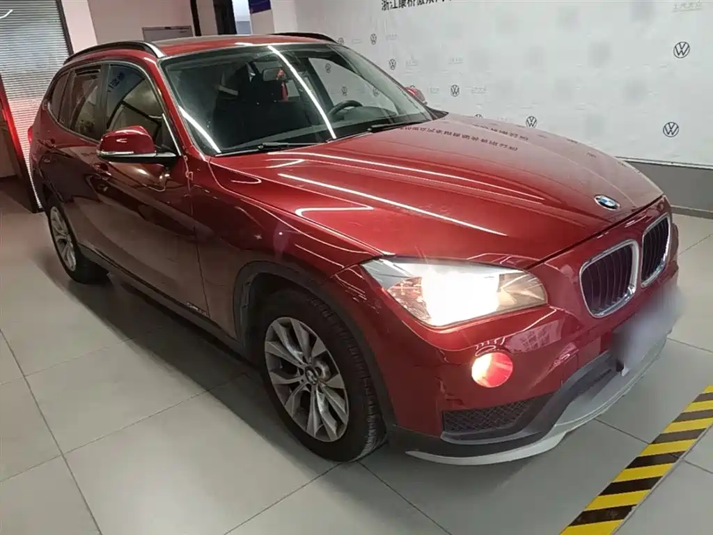 BMW X1 2015 — фото 4