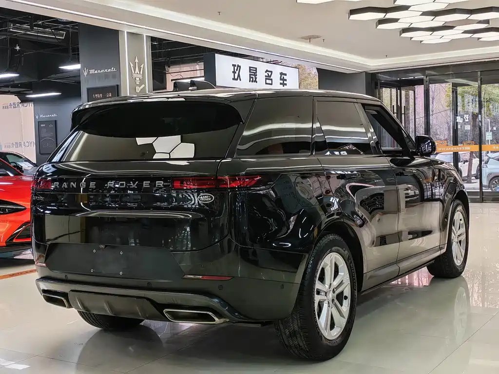 Land Rover Sport 2023 — фото 14