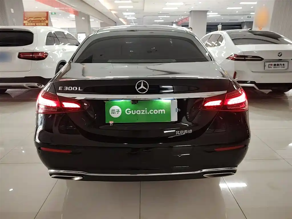 Mercedes-Benz E-Class 2023 — фото 6