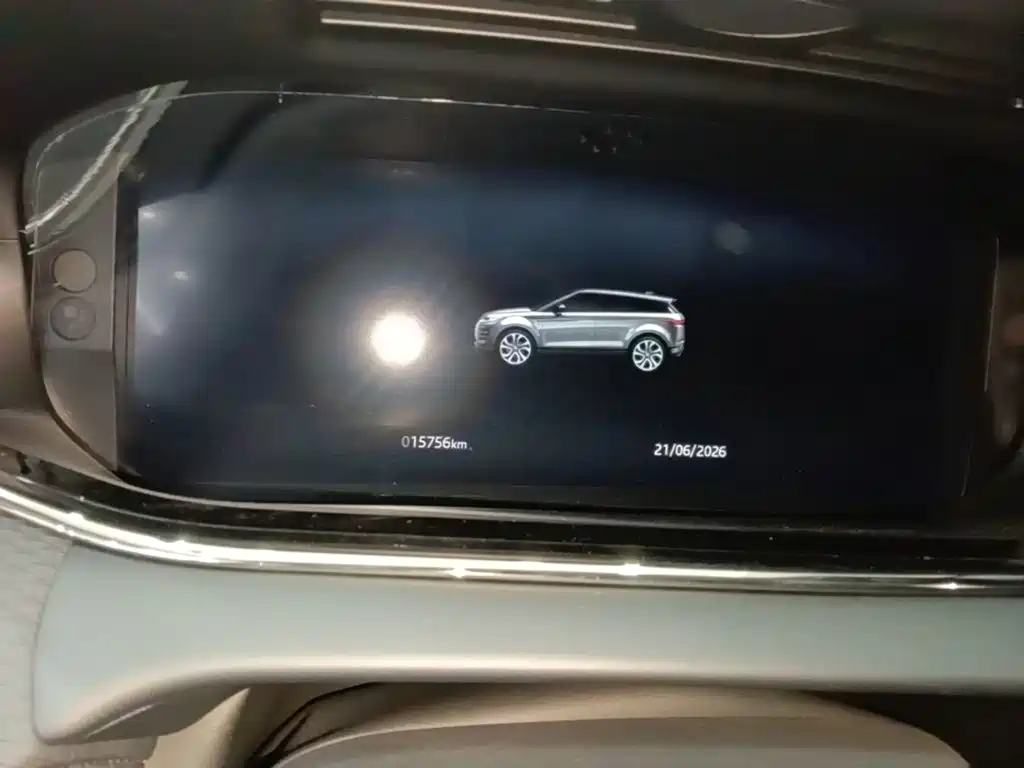 Land Rover Evoque 2022 — фото 12