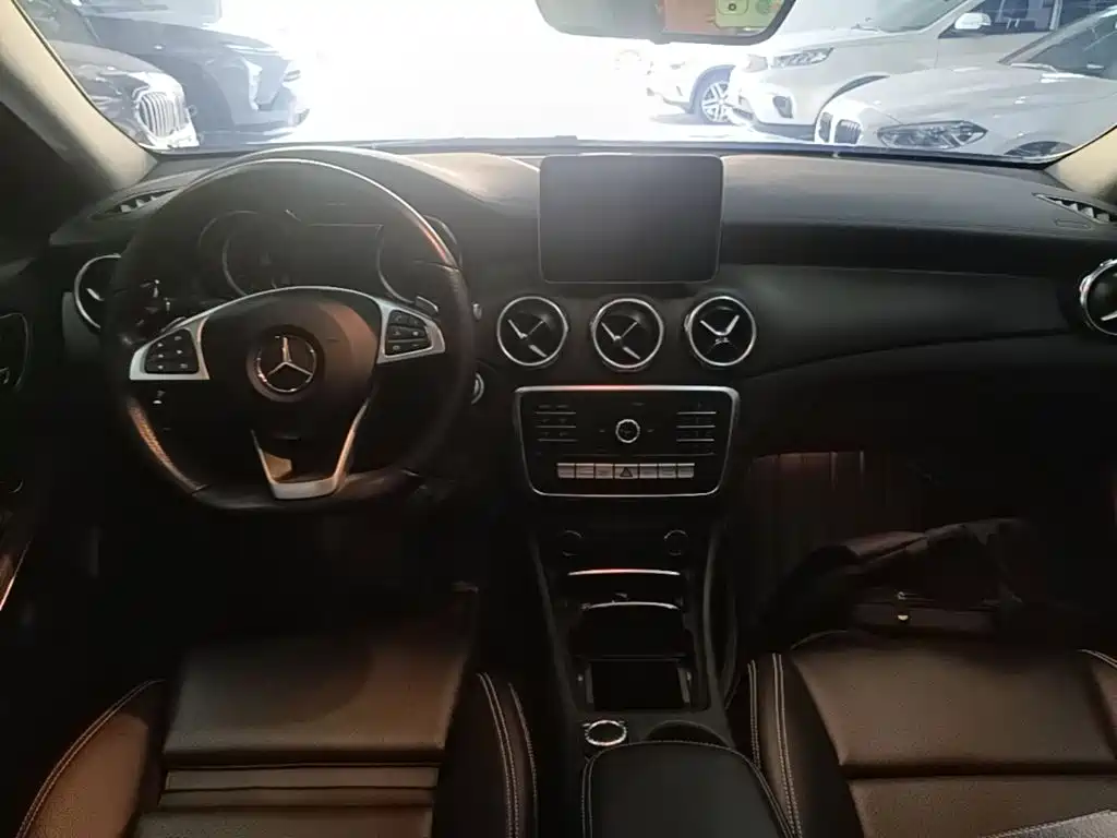 Mercedes-Benz GLA 2019 — фото 10