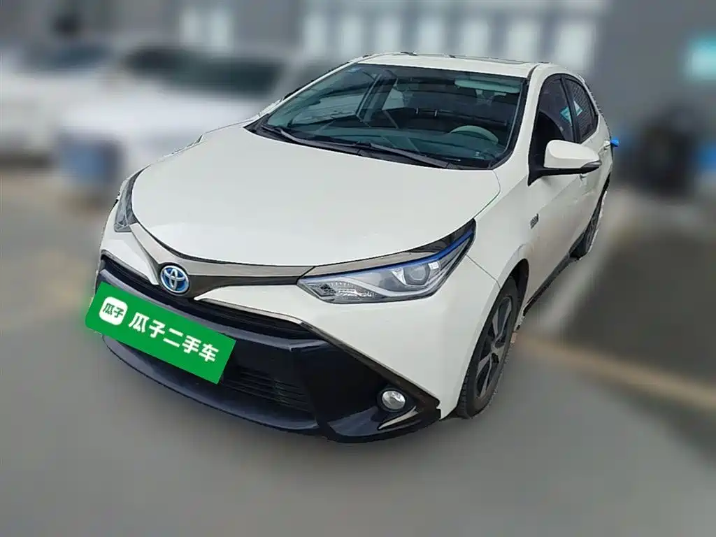 Toyota Levin Twin Engine E+ 2020 — фото 2