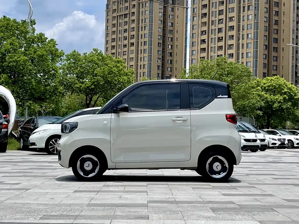 Wuling MINIEV 2023