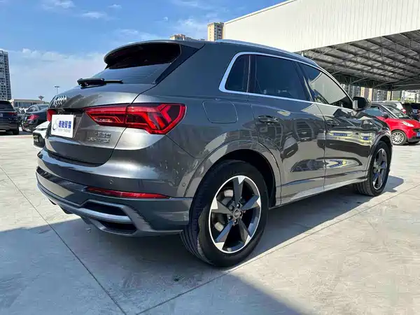 Audi Q3 2022