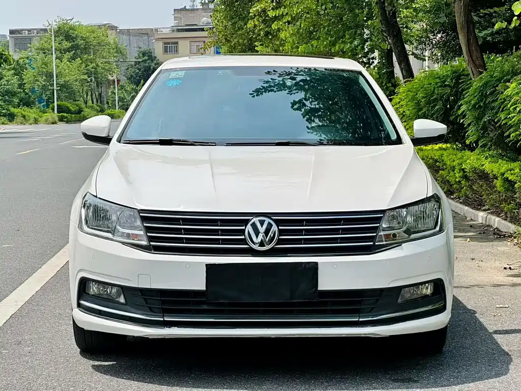 Volkswagen Lavida 2016