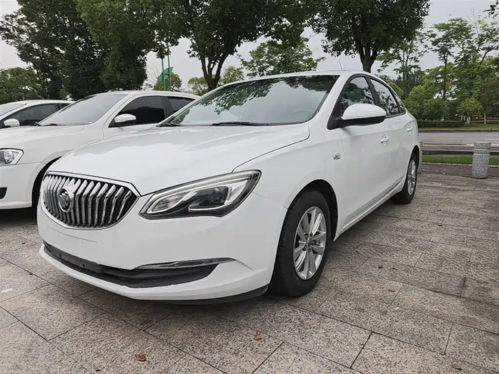 Buick Excelle 2017 — фото 2