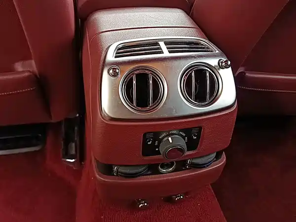 Rolls-Royce Ghost 2012