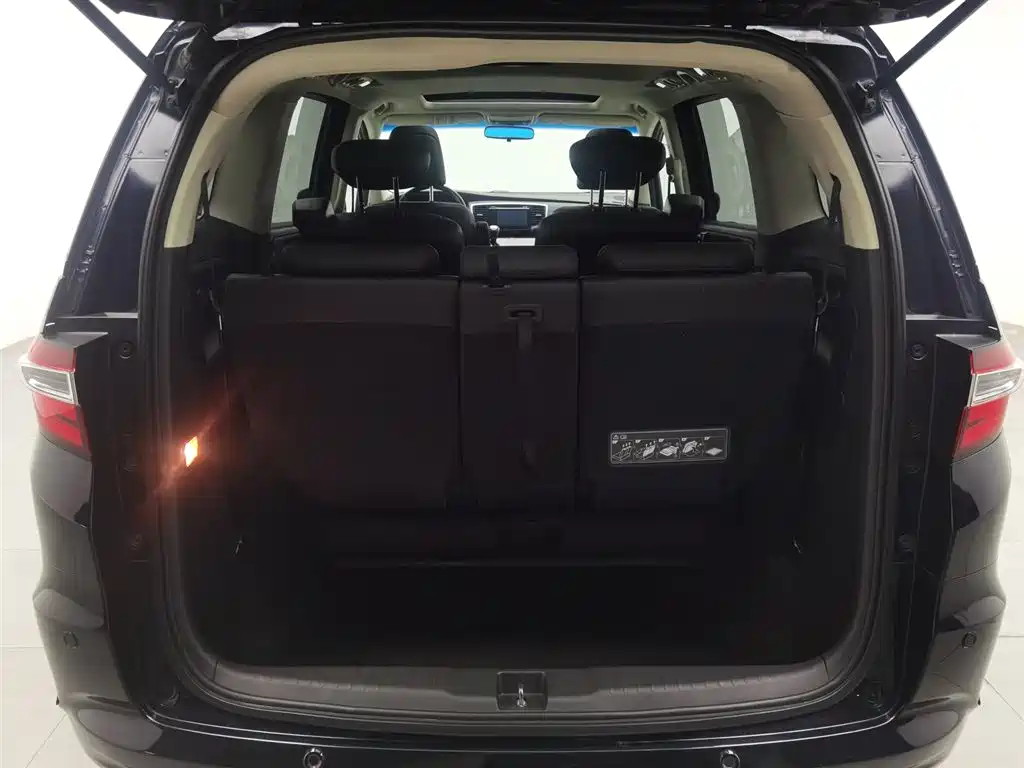 Honda Odyssey 2015 — фото 16