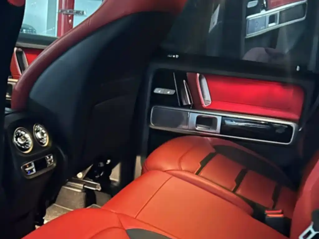 Mercedes-Benz G-Class AMG 2021 — фото 11