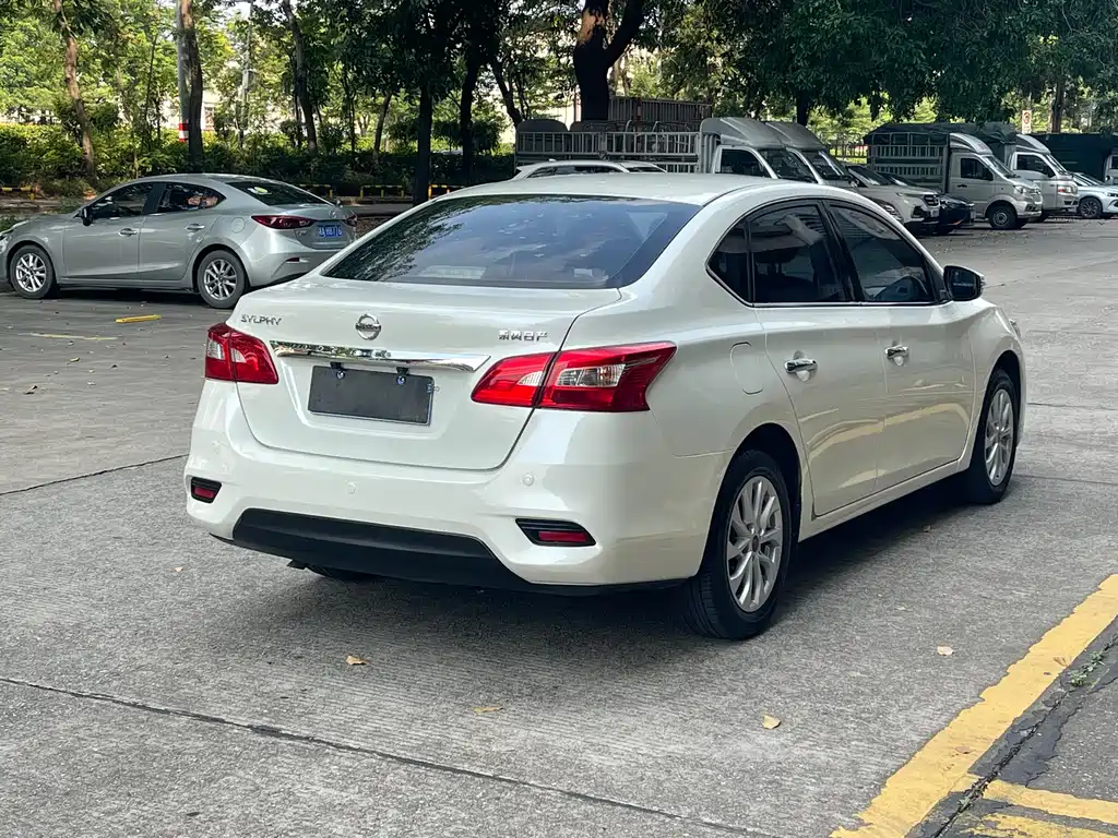 Nissan Sylphy 2016 — фото 12