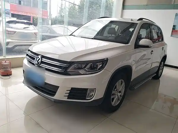Volkswagen Tiguan 2015