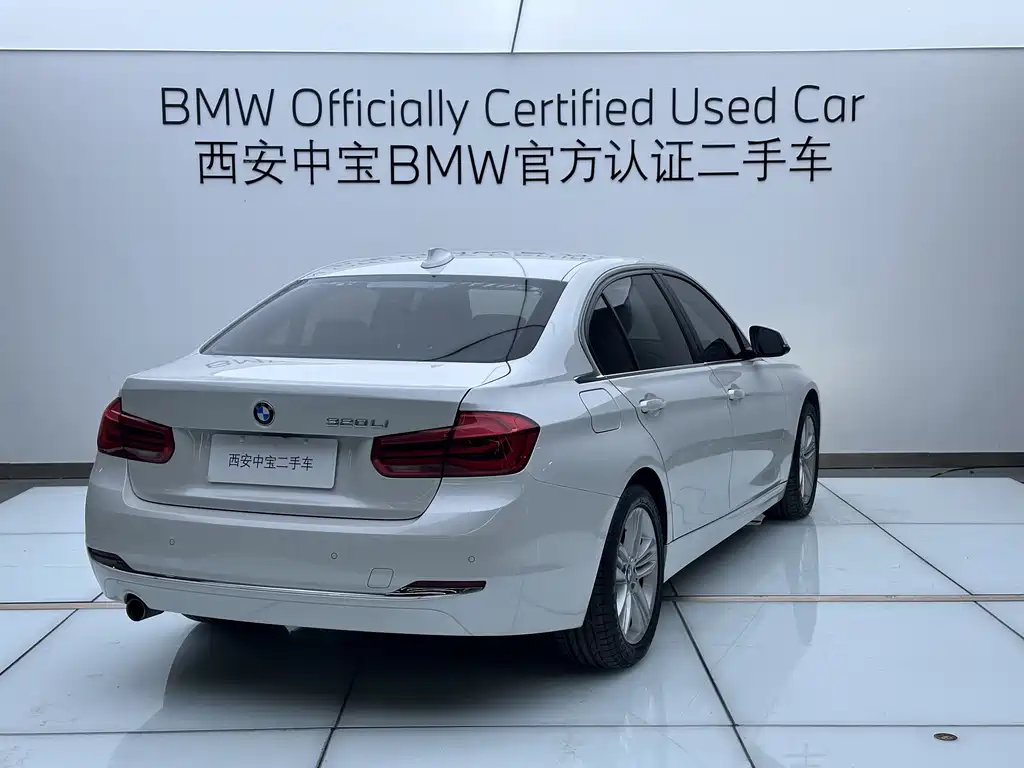 BMW 3 Series 2016