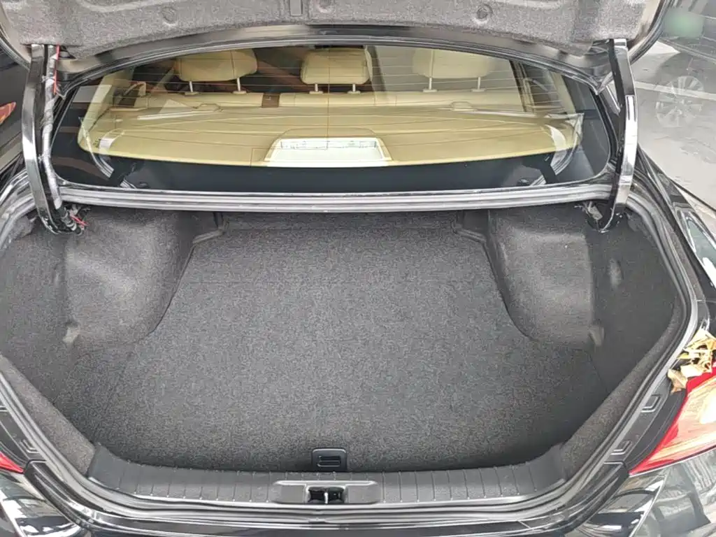 Nissan Teana 2019 — фото 19