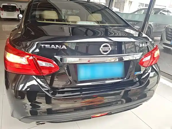 Nissan Teana 2019