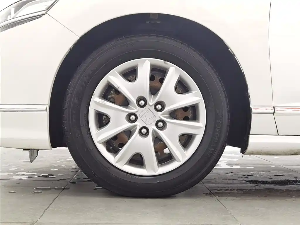 Honda Spirior 2017 — фото 17