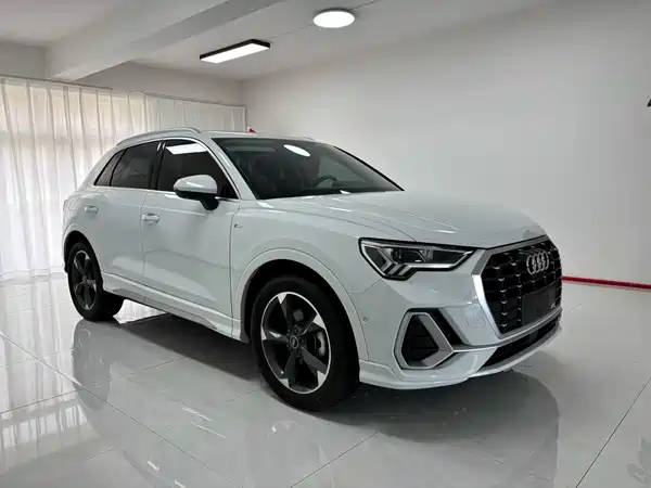 Audi Q3 2023