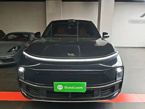 Li Auto L8 2024