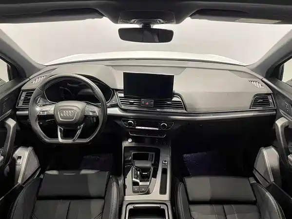 Audi Q5L Sportback 2021