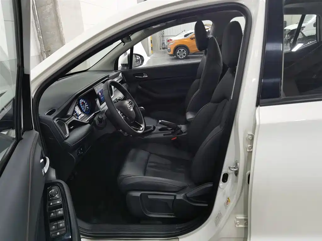 GAC Motor Trumpchi GS4 2020 — фото 10