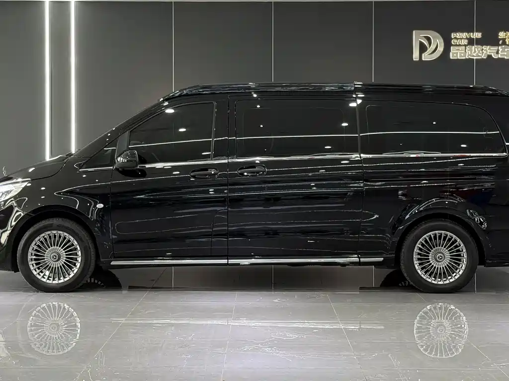 Mercedes-Benz Vito 2022 — фото 3
