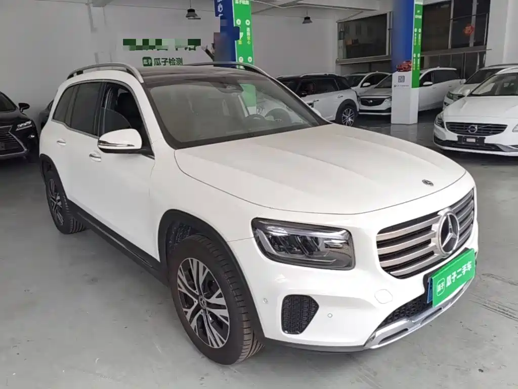 Mercedes-Benz GLB 2025