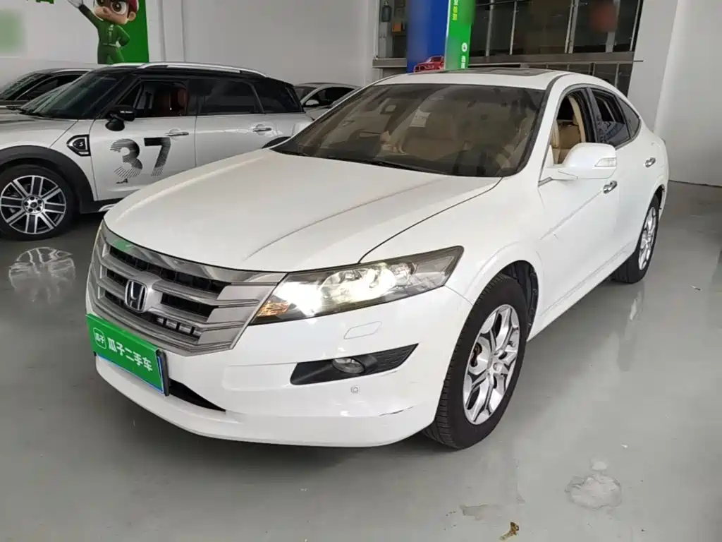 Honda Crosstour 2015 — фото 1