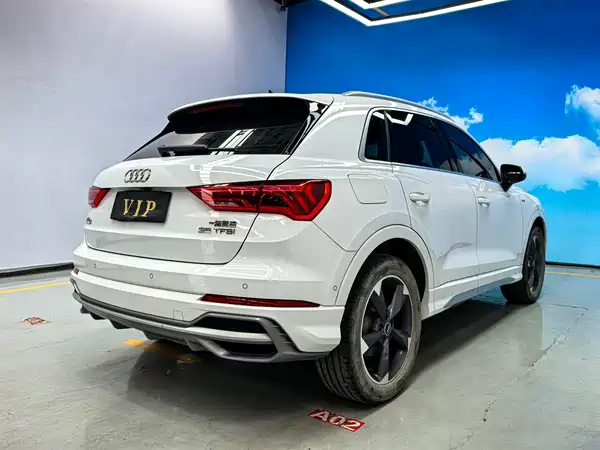 Audi Q3 2022
