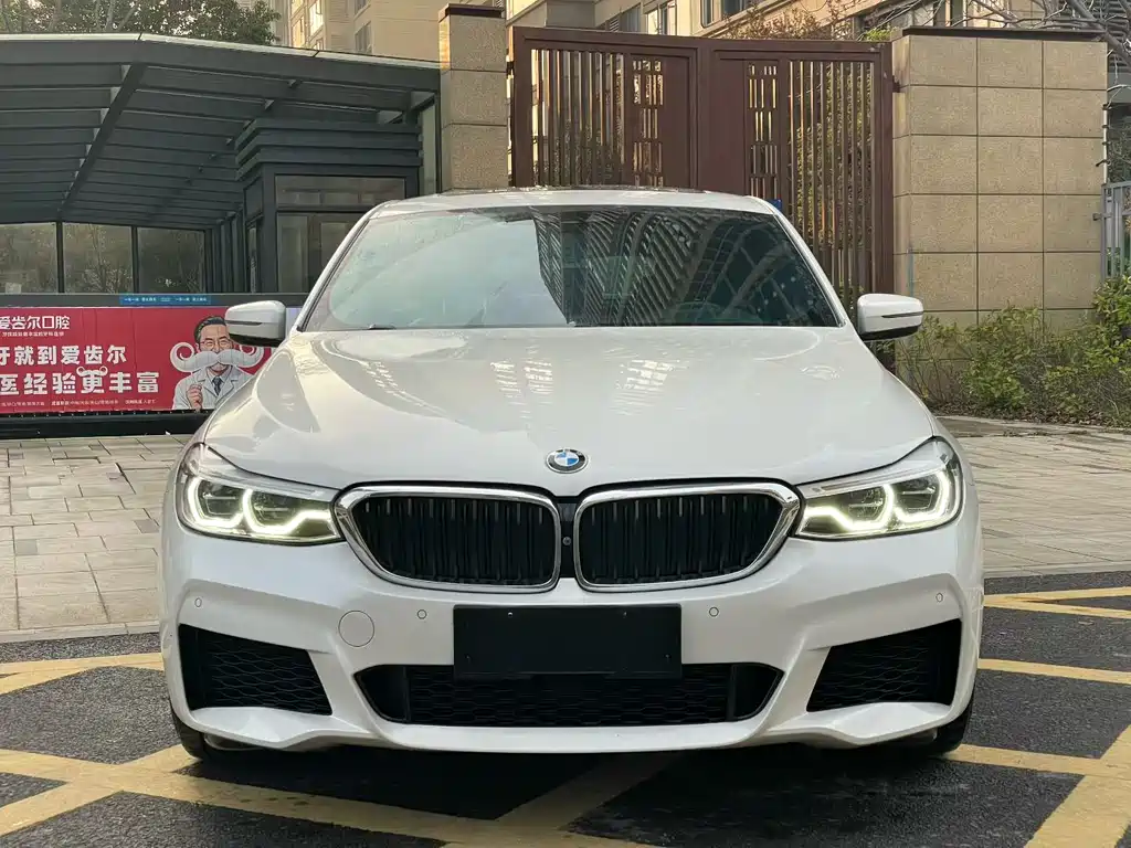 BMW 6 Series GT 2019 — фото 2