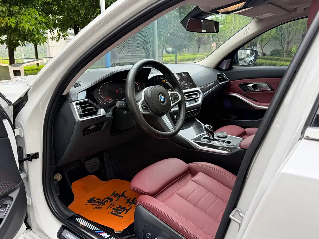 BMW 3 Series 2023