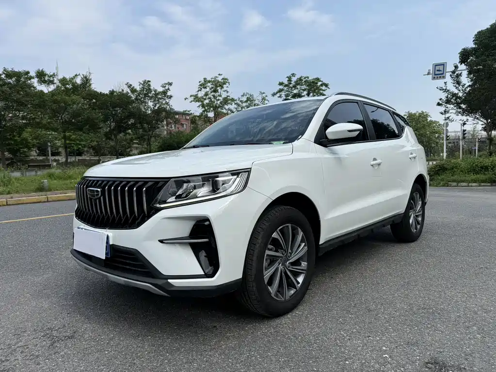 Geely Vision X6 2023 — фото 1