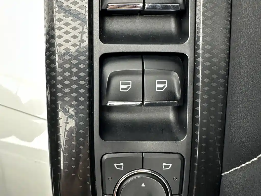 Haval M6 2023 — фото 12