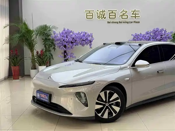 NIO ET7 2023
