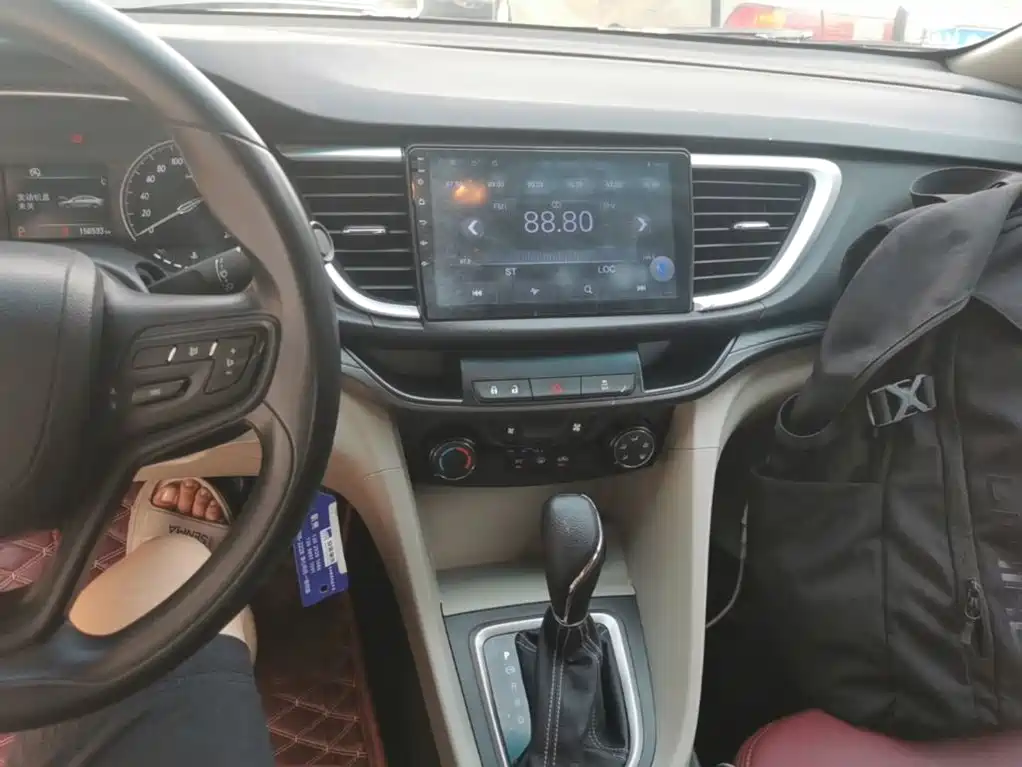 Buick Excelle GT 2017 — фото 13