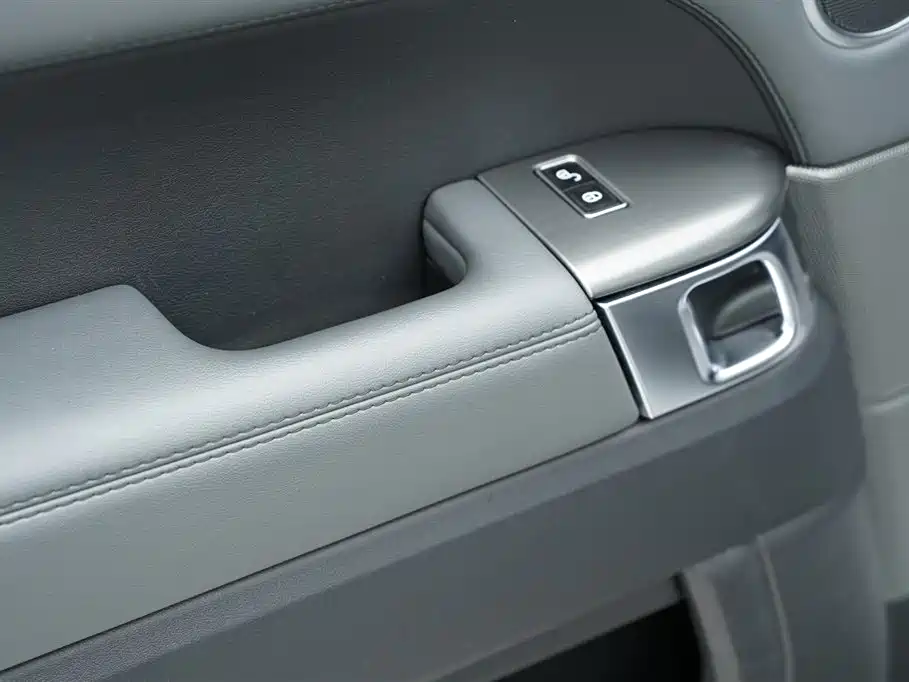 Land Rover Sport 2015 — фото 7