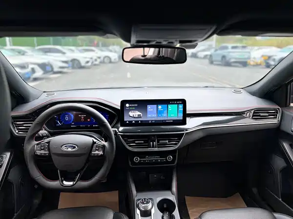 Ford Focus 2021