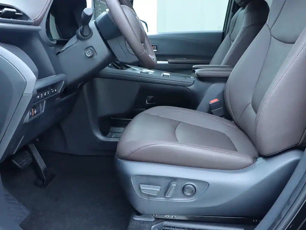 Toyota Sienna 2023