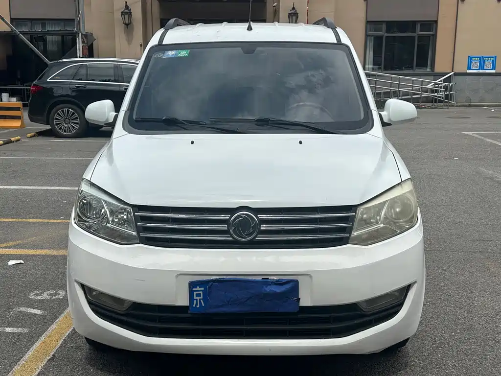 Dongfeng Fengguang 360 2015 — фото 1