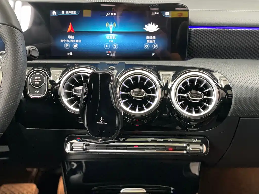 Mercedes-Benz A-Class 2023 — фото 22