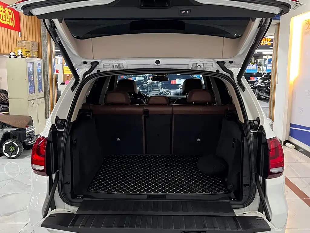 BMW X5 2015 — фото 9