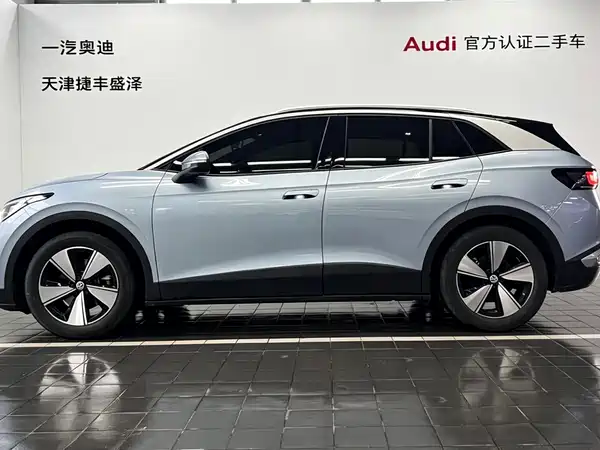 Volkswagen ID.4 X 2025