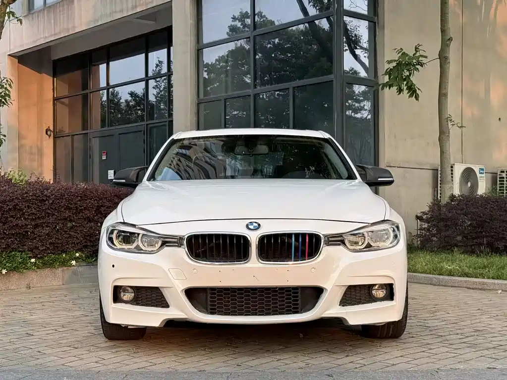 BMW 3 Series 2017 — фото 2