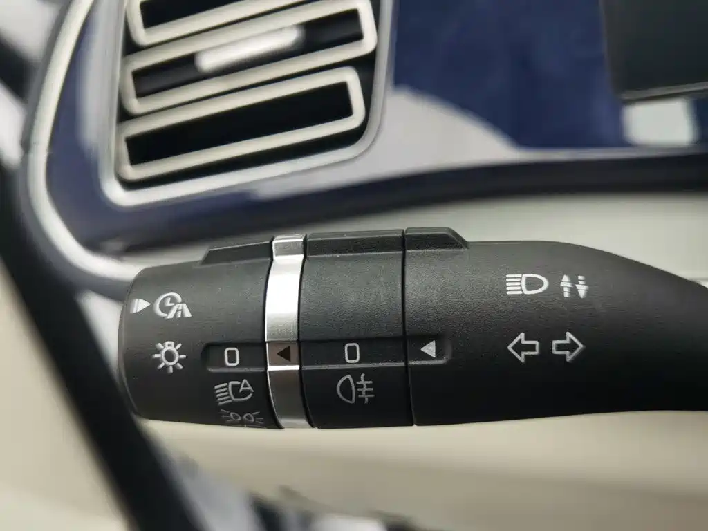 BYD Qin PLUS 2023 — фото 21