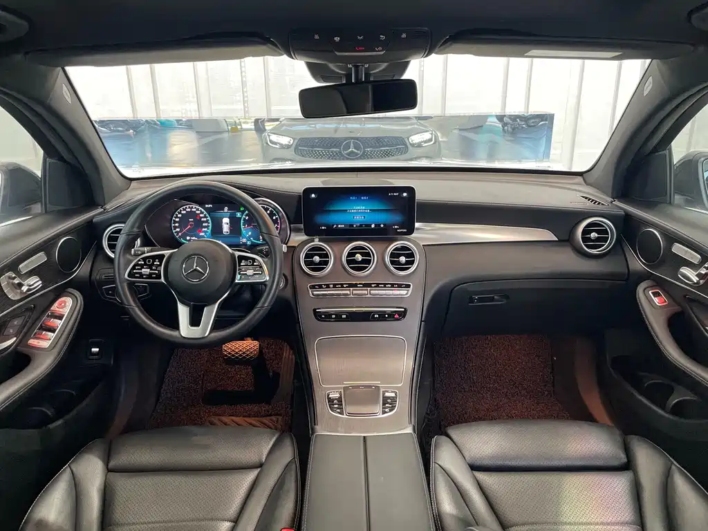 Mercedes-Benz GLC Coupe 2020 — фото 13