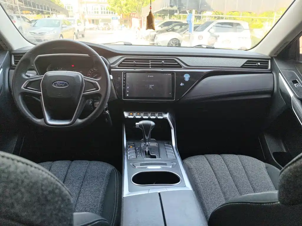 Ford Territory 2020 — фото 11