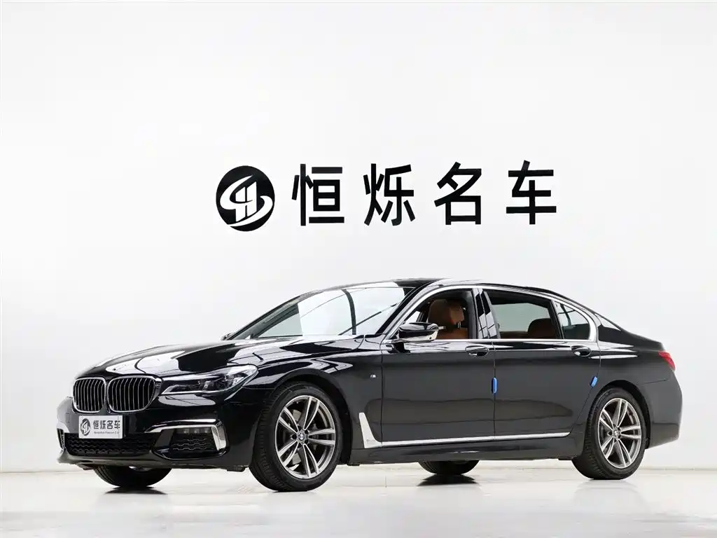 BMW 7 Series 2018 — фото 1