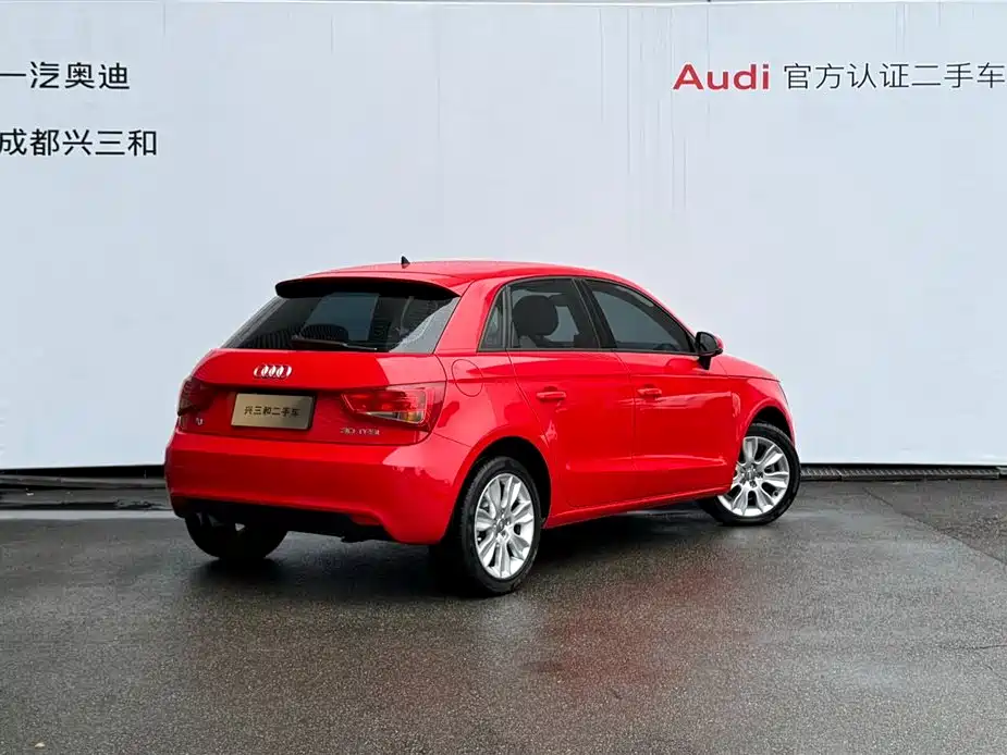 Audi A1 2015 — фото 4