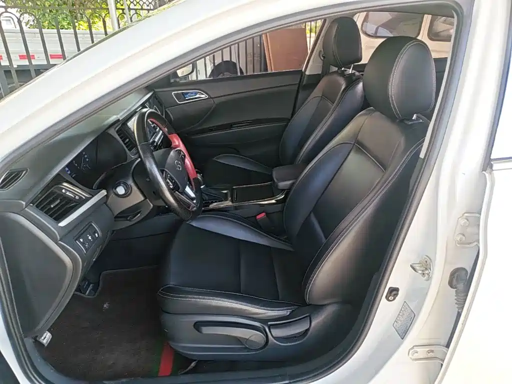 Hyundai Mistra 2018 — фото 15