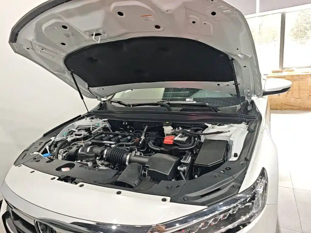 Honda Accord 2022 — фото 20