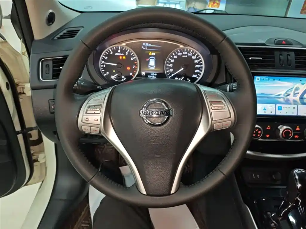 Nissan Tiida 2020 — фото 11