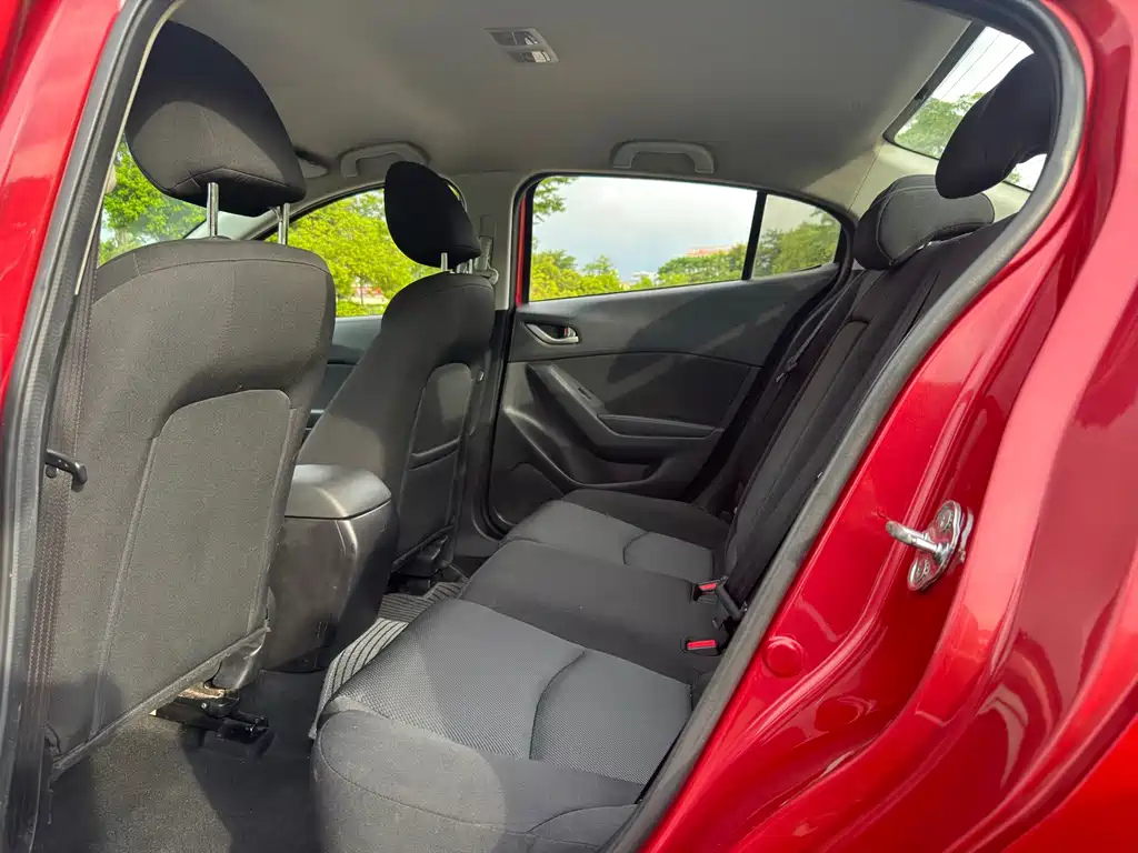 Mazda 3 Angkesela 2019